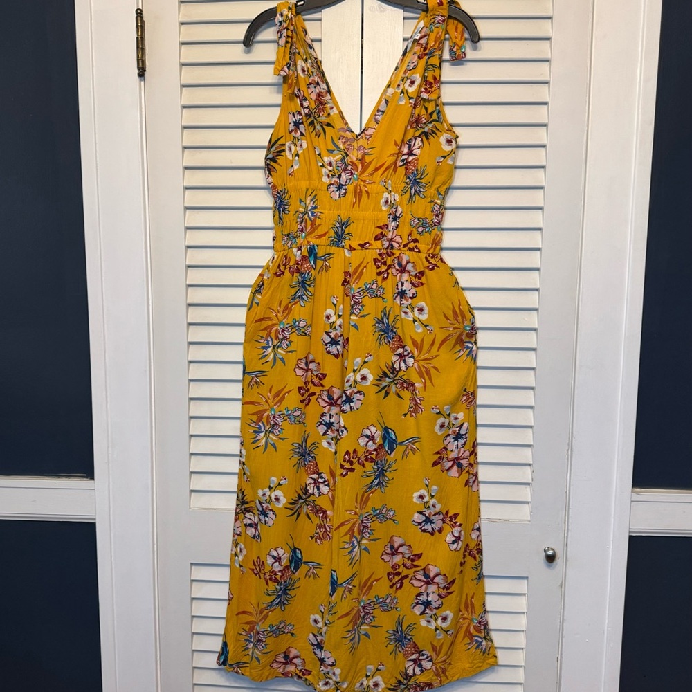 🏝️Blue Island Wide Leg - Yellow Floral Jumpsuit - M